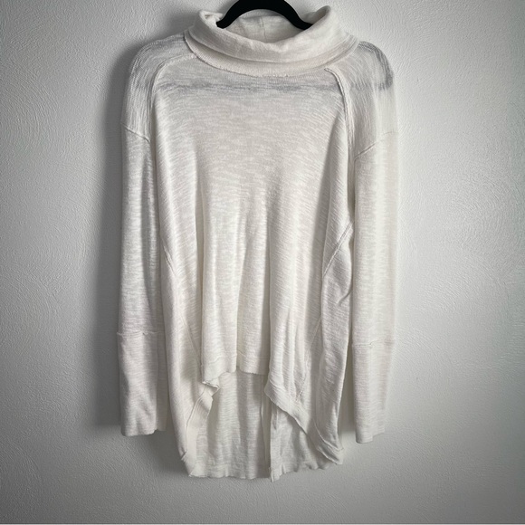 Free People |We The Free Women’s Medium White Split Back Cowl Neck Tunic - Picture 16 of 16